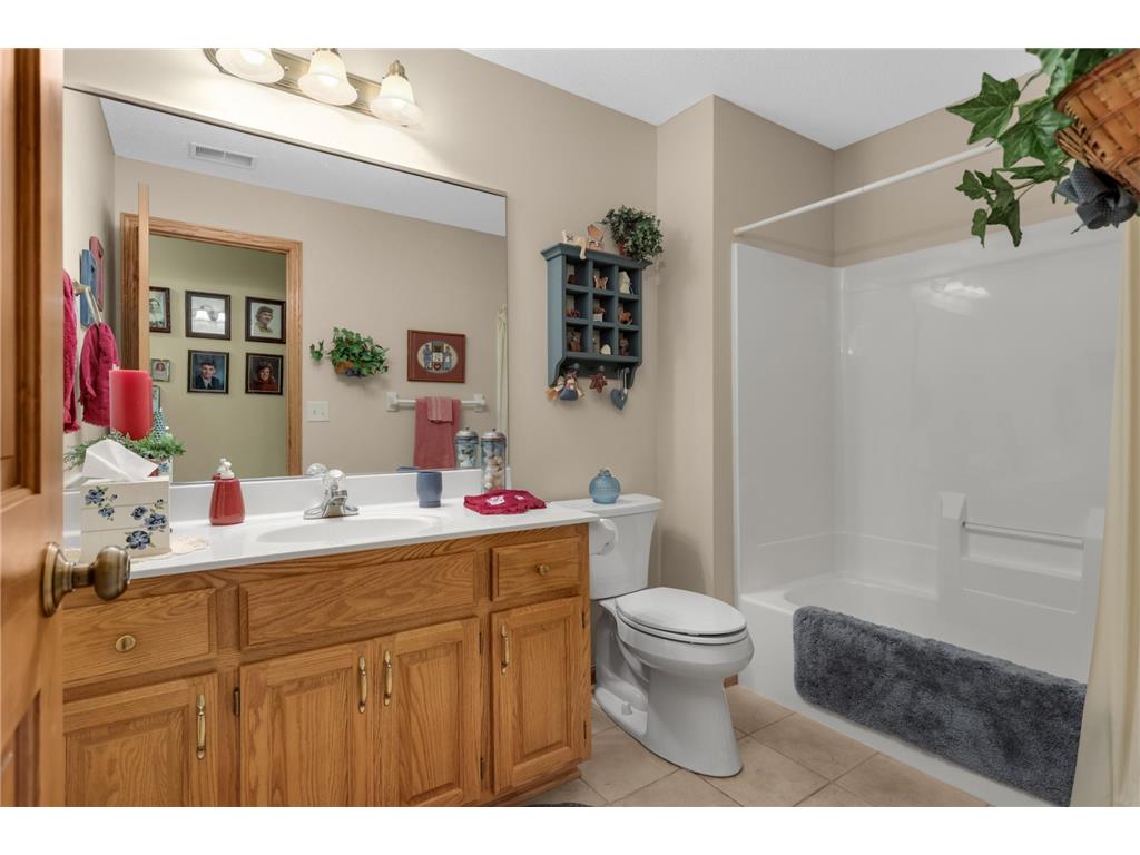 17034 Kings Court #0 Lakeville MN 55044 6788967 image27