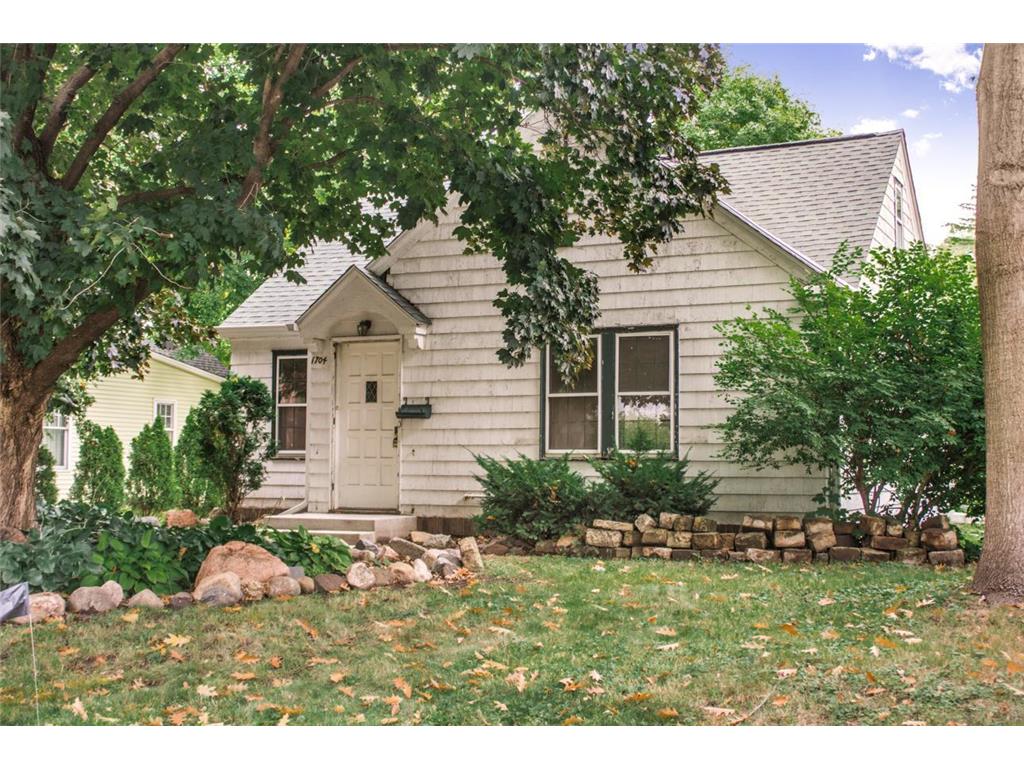 1704 Albert Street N Falcon Heights MN 55113 6439740 image1