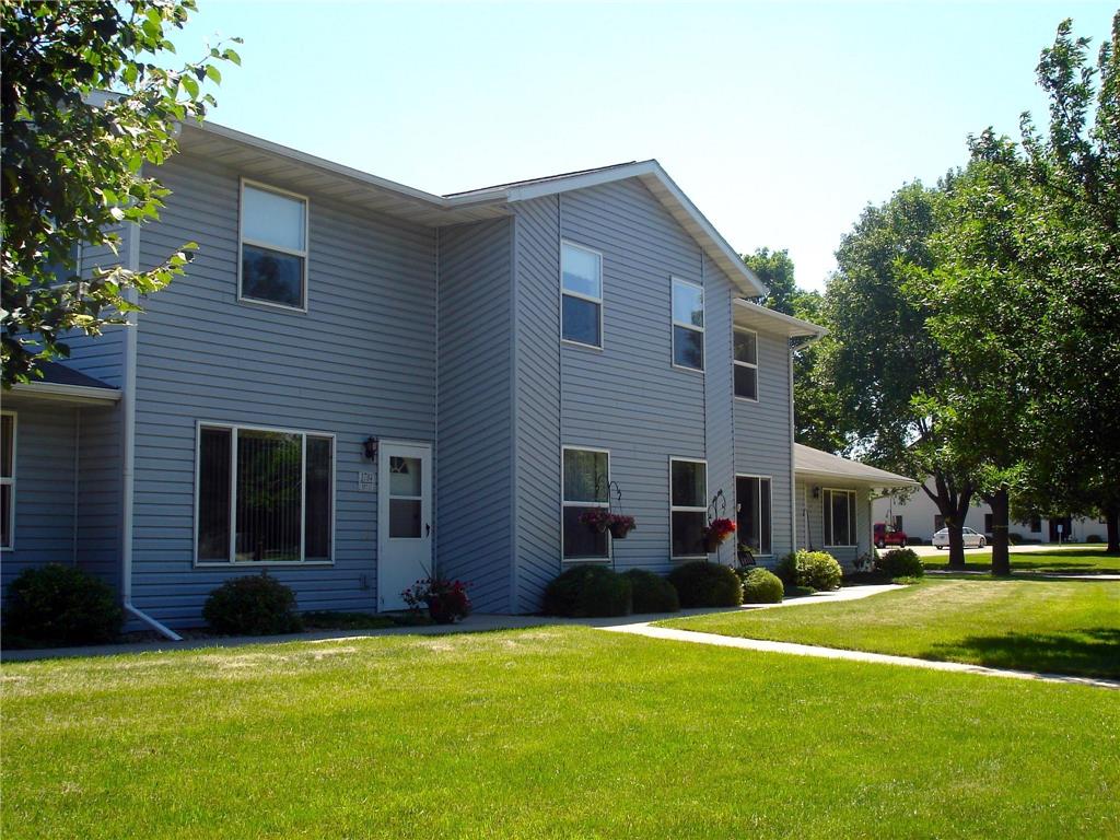 1704 E Lincoln Avenue #11 Montevideo MN 56265 6722846 image1