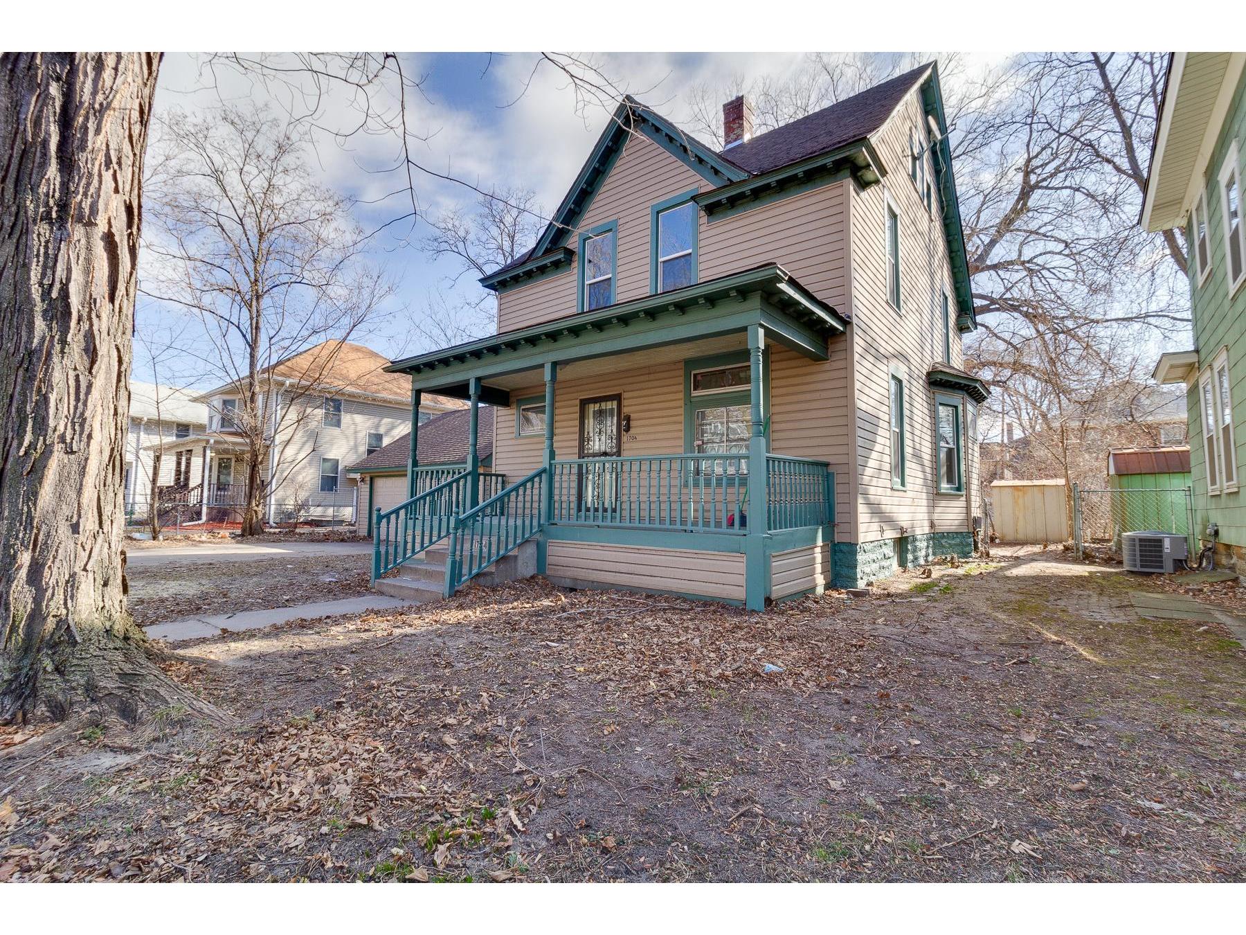 1704 Emerson Avenue N, Minneapolis, MN 55411 MLS 5743531 Edina Realty