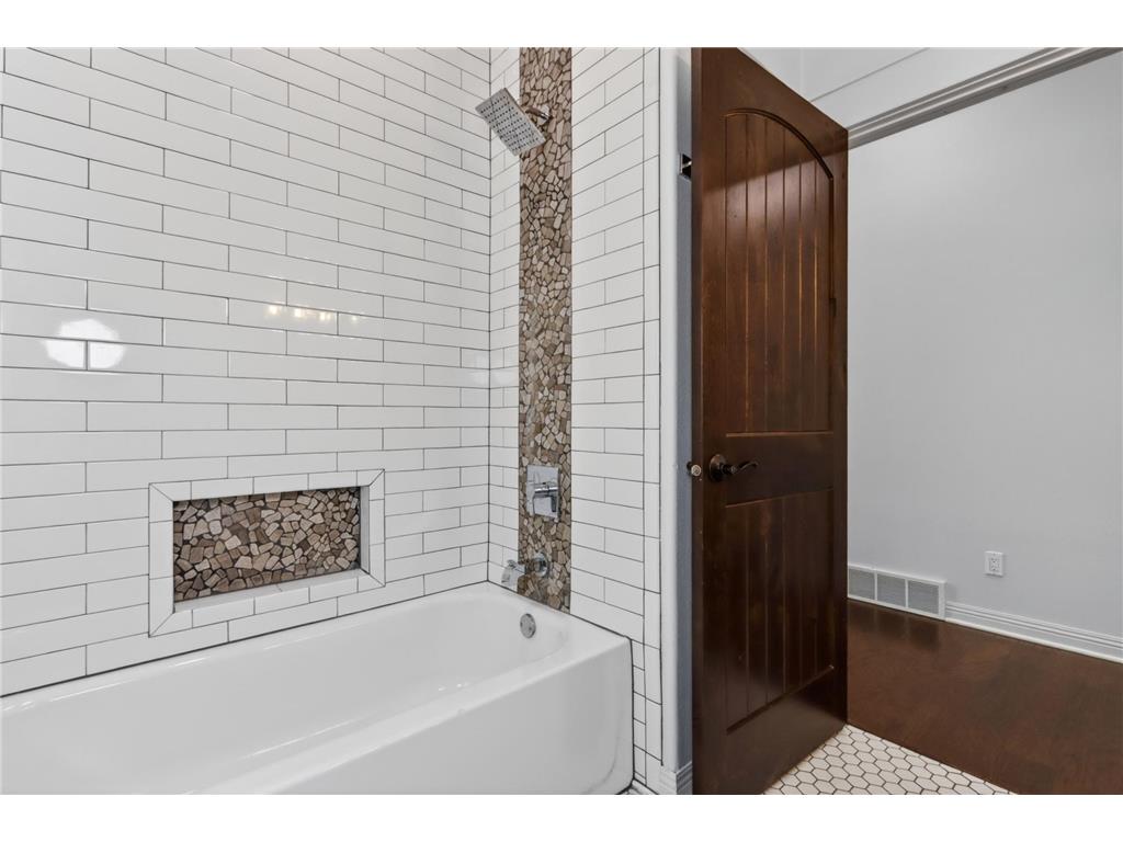 1704 Forest Hills Avenue Grand Rapids MN 55744 7081903 image38