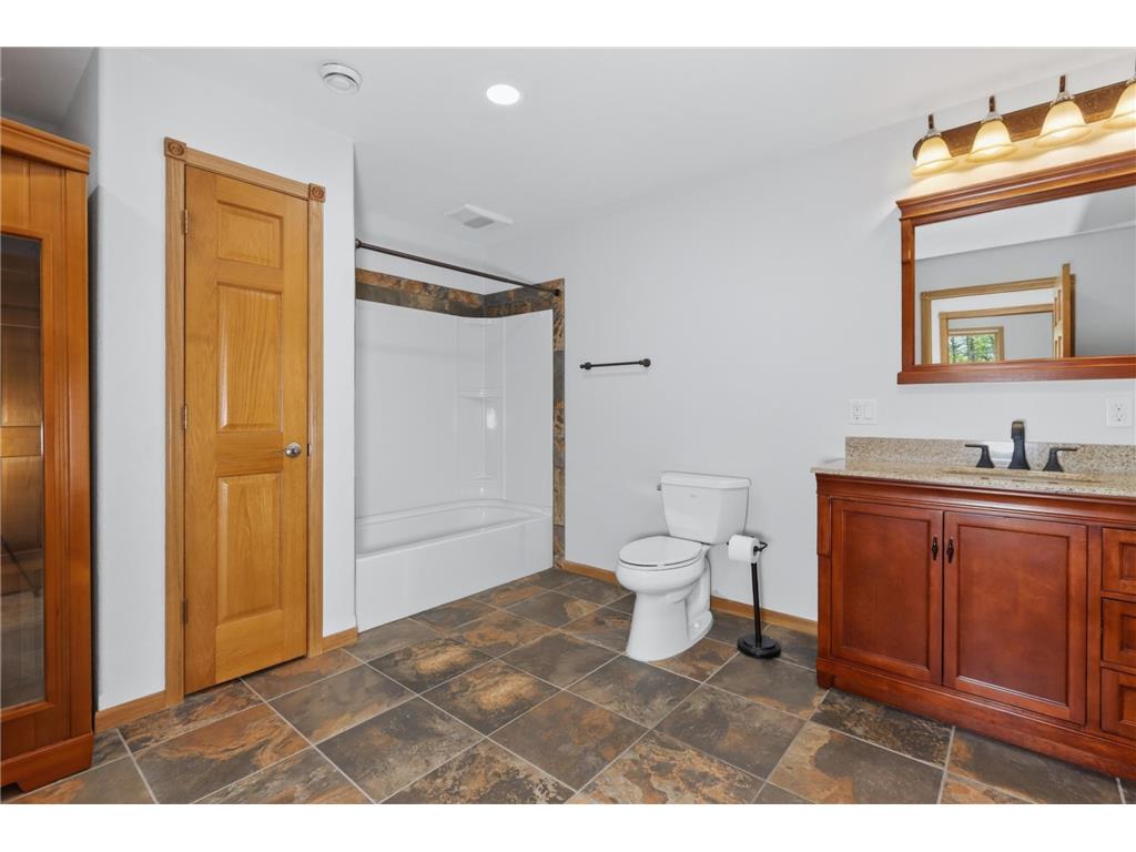 1704 Forest Hills Avenue Grand Rapids MN 55744 7081903 image49