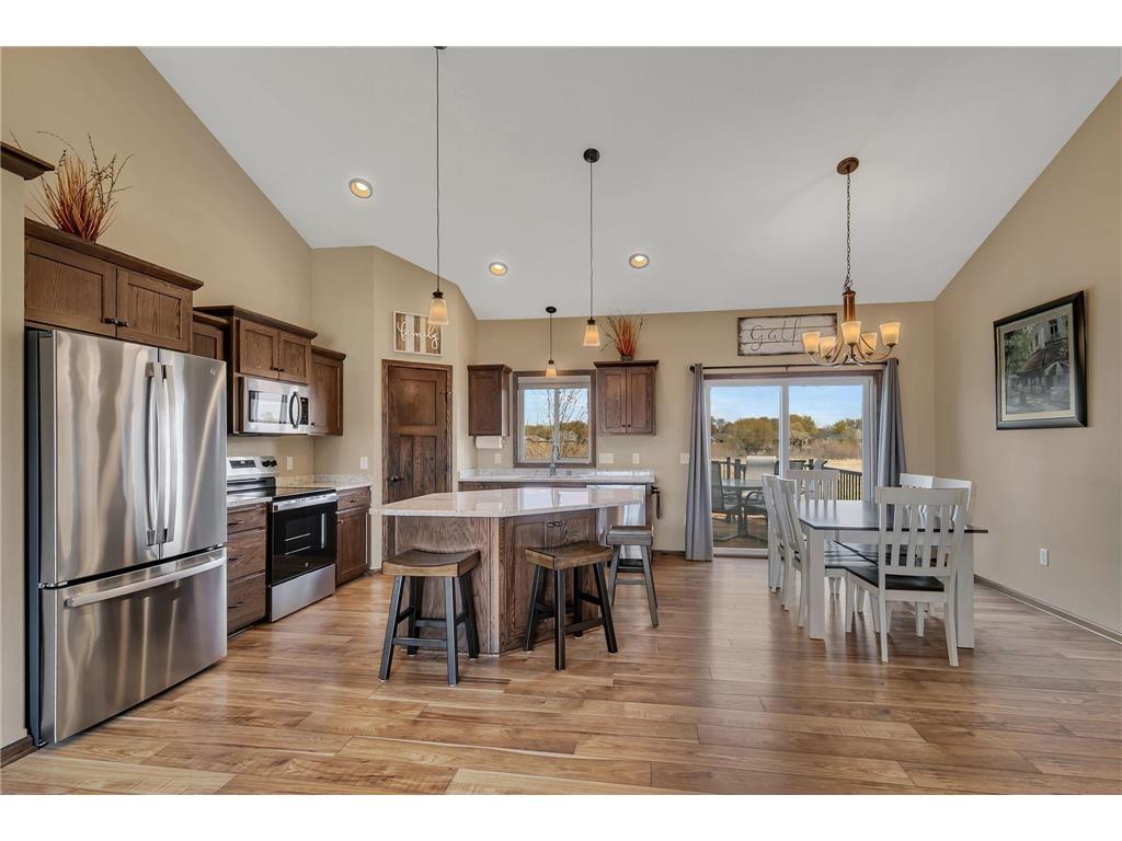 1704 Knottingham Drive Sartell MN 56377 7067472 image2