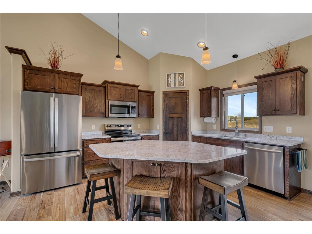 1704 Knottingham Drive Sartell MN 56377 7067472 image3