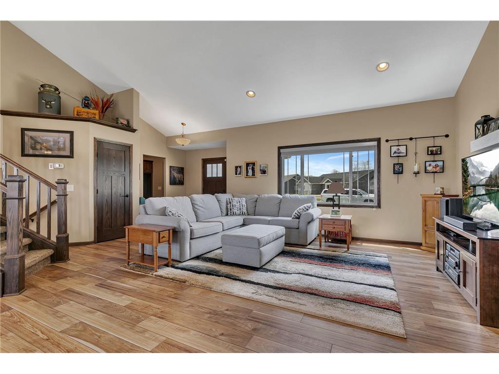 1704 Knottingham Drive Sartell MN 56377 7067472 image8