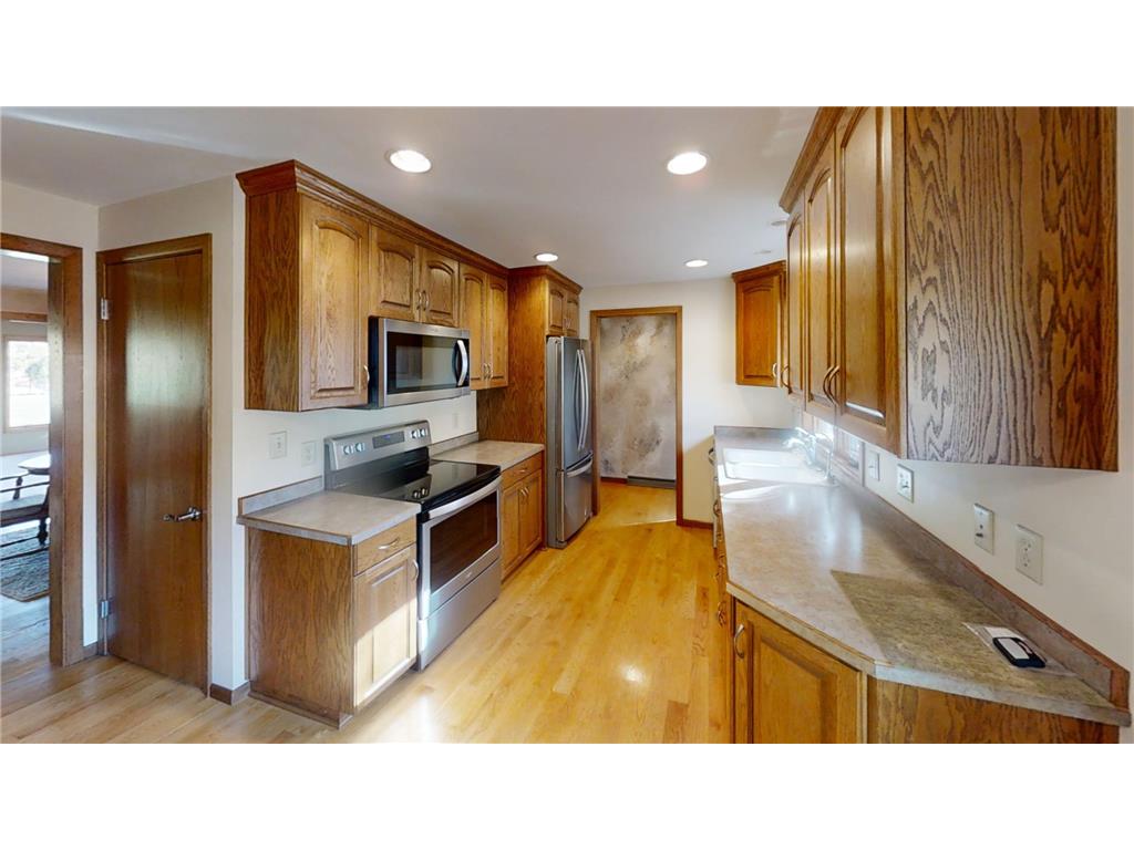 1704 Plainview Lane Albert Lea MN 56007 6811474 image11