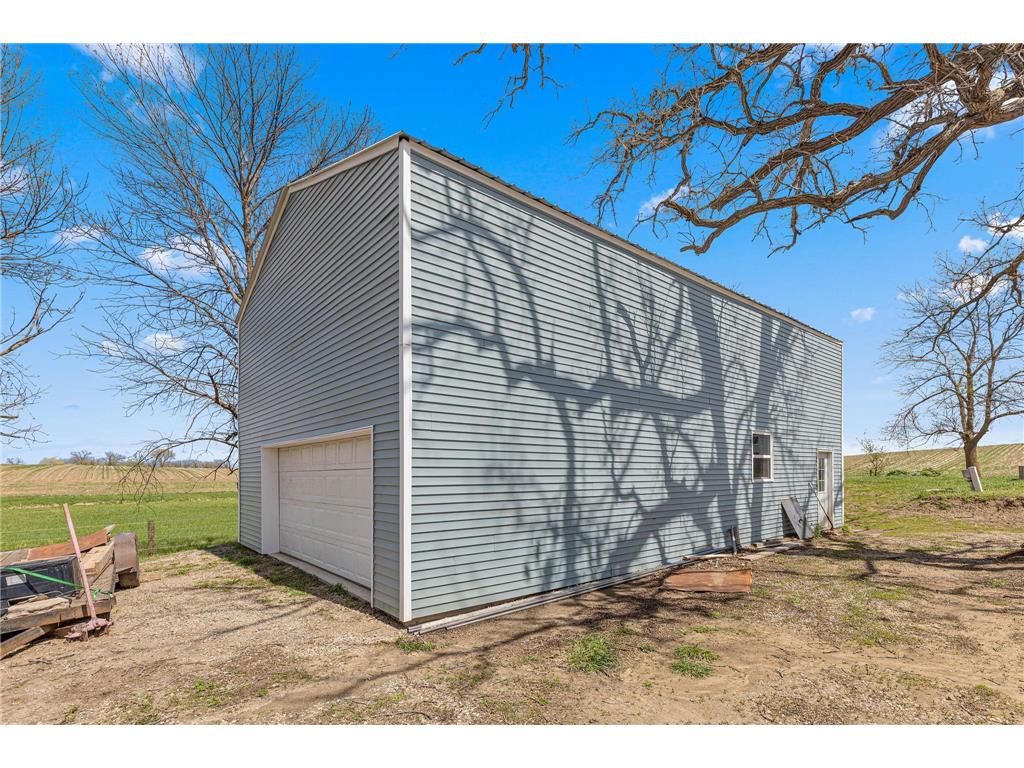 17046 State Highway 99 Montgomery MN 56069 7072264 image21