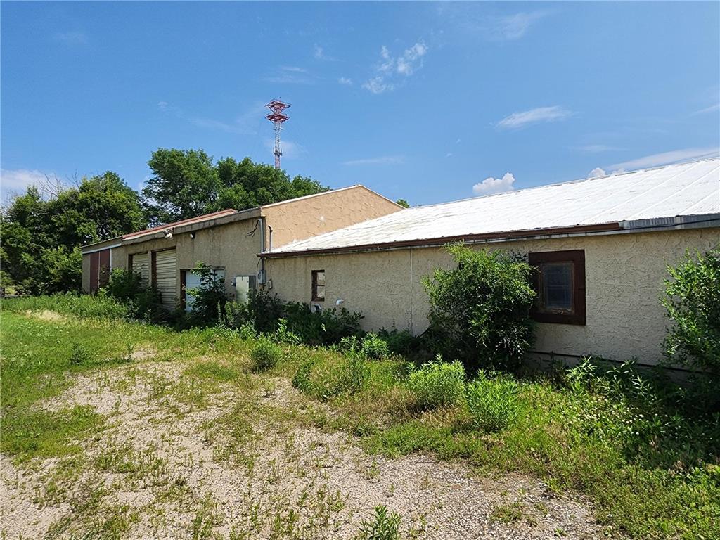 1705 2nd Avenue SE Willmar MN 56201 6791890 image1