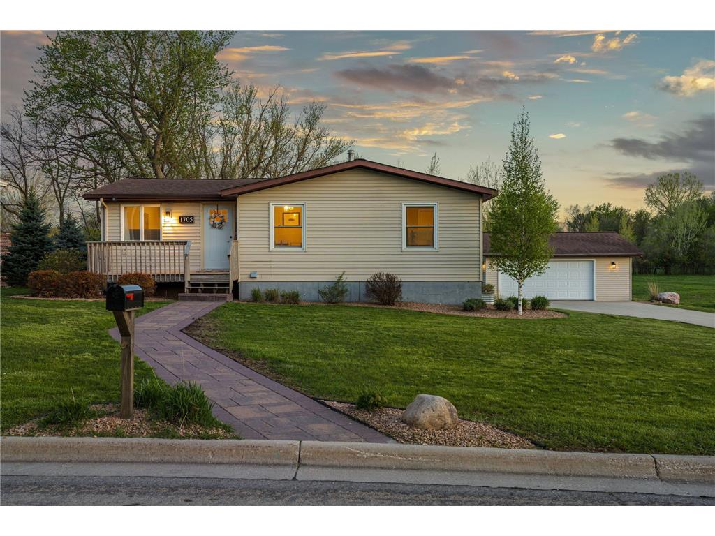 1705 8th Avenue NW Austin MN 55912 6531935 image1