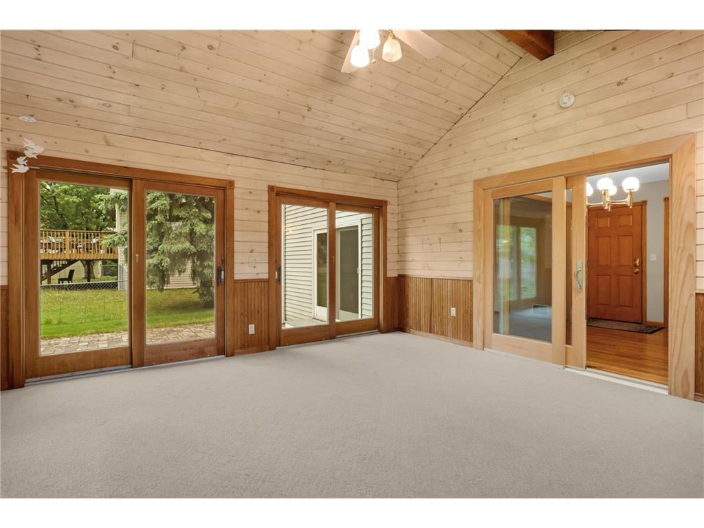 1705 James Court Burnsville MN 55337 7071091 image14