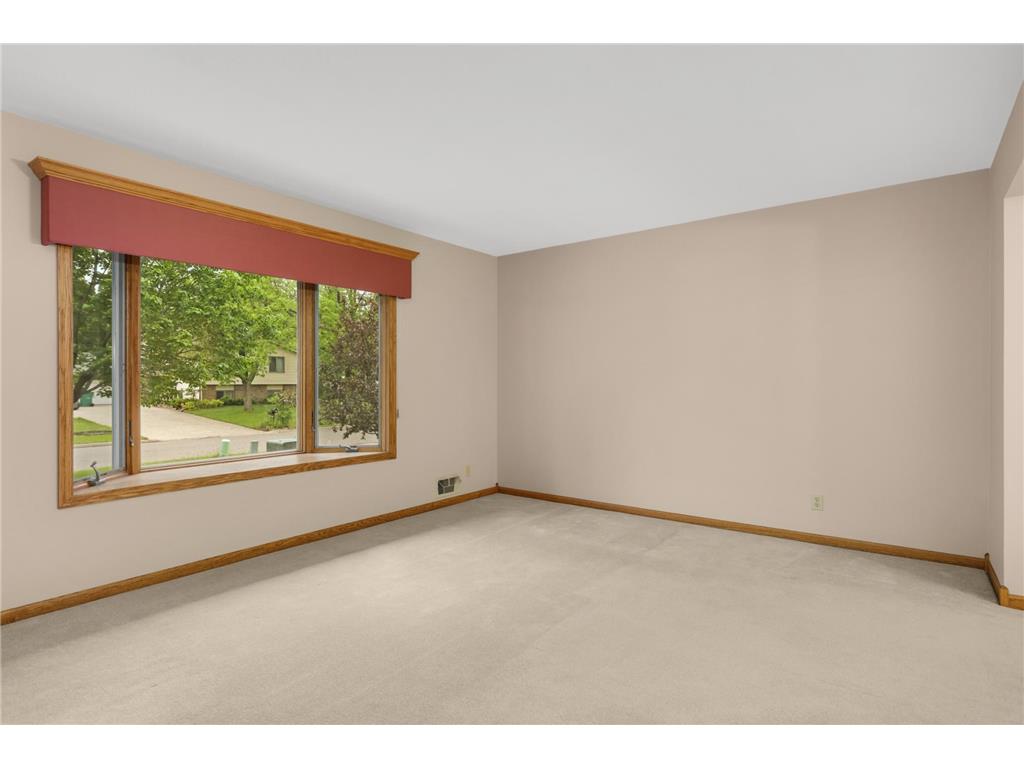 1705 James Court Burnsville MN 55337 7071091 image15