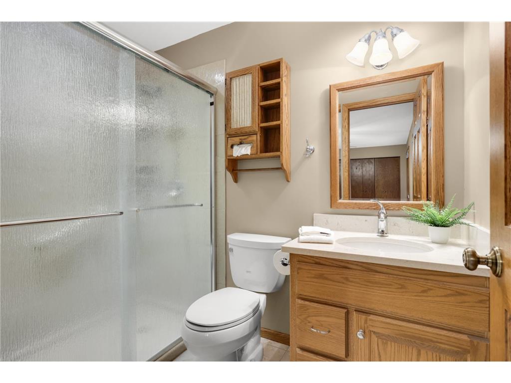 1705 James Court Burnsville MN 55337 7071091 image23