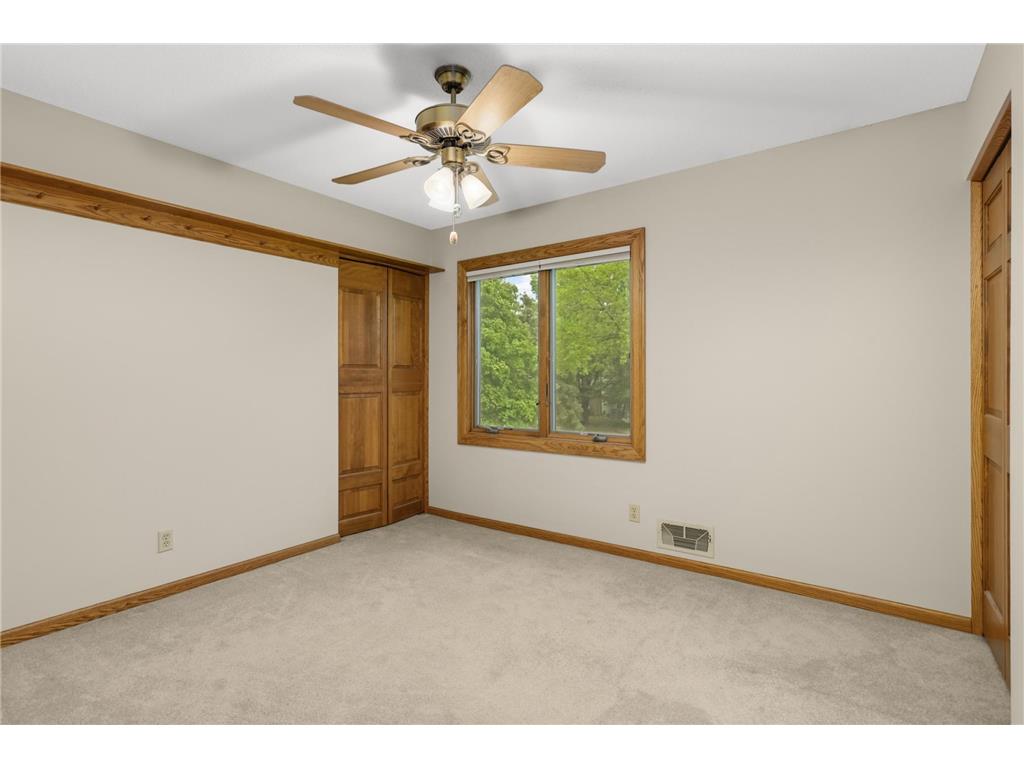 1705 James Court Burnsville MN 55337 7071091 image29