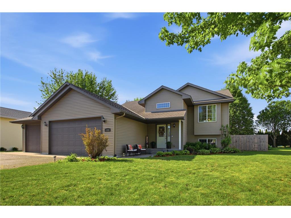 1705 Richland Avenue SW Willmar MN 56201 7083538 image1