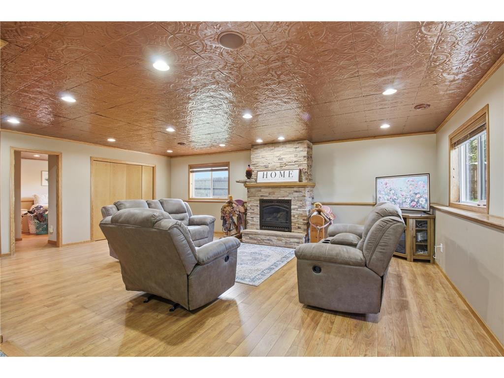 1705 Richland Avenue SW Willmar MN 56201 7083538 image28