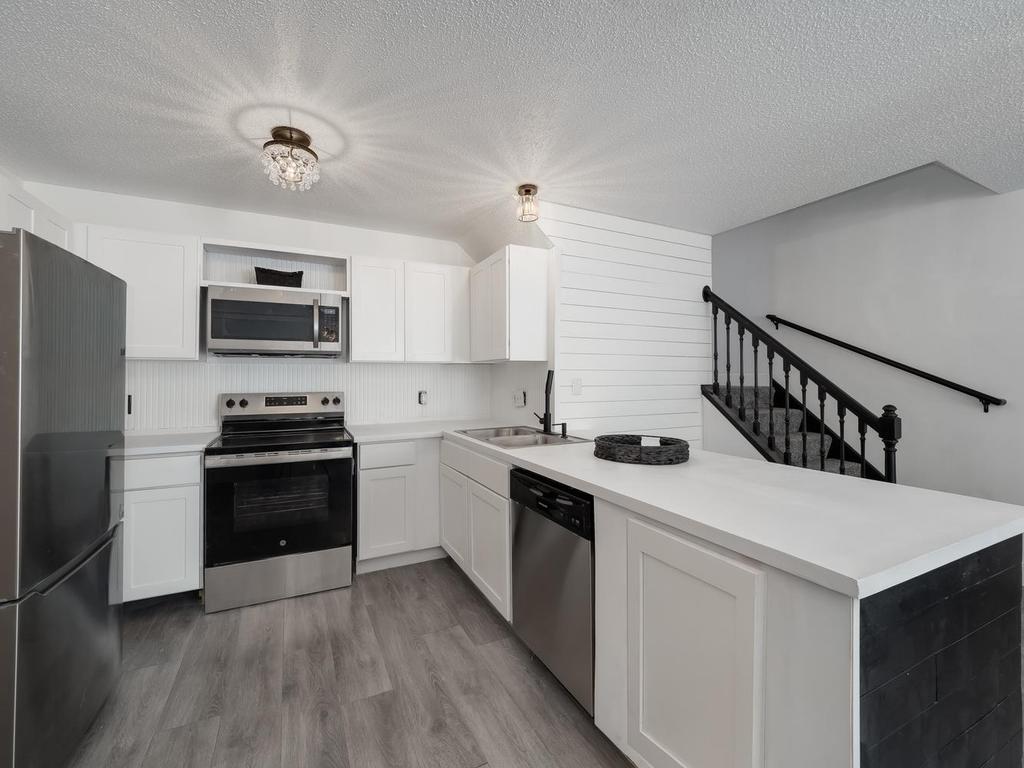 1705 Riverwood Drive #79 Burnsville MN 55337 7082623 image14