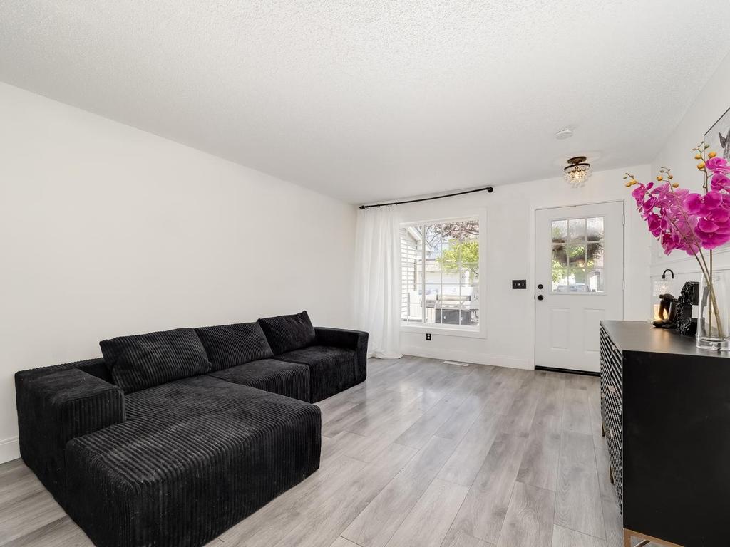 1705 Riverwood Drive #79 Burnsville MN 55337 7082623 image6