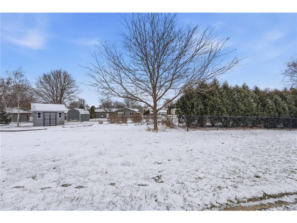 1705 Vale Court Faribault MN 55021 6820345 image50