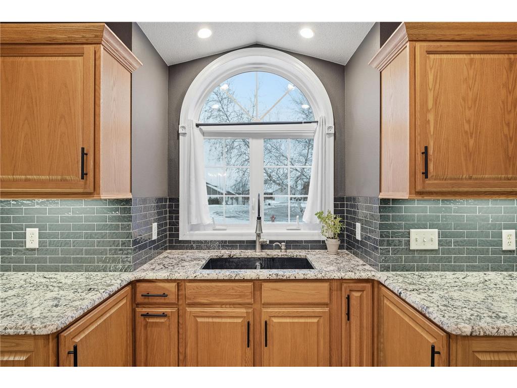 1705 Vale Court Faribault MN 55021 6820345 image6