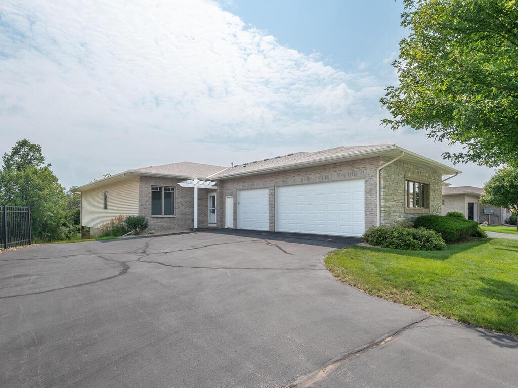 17057 Kennett Curve SW Prior Lake MN 55372 - Crystal 6768127 image1