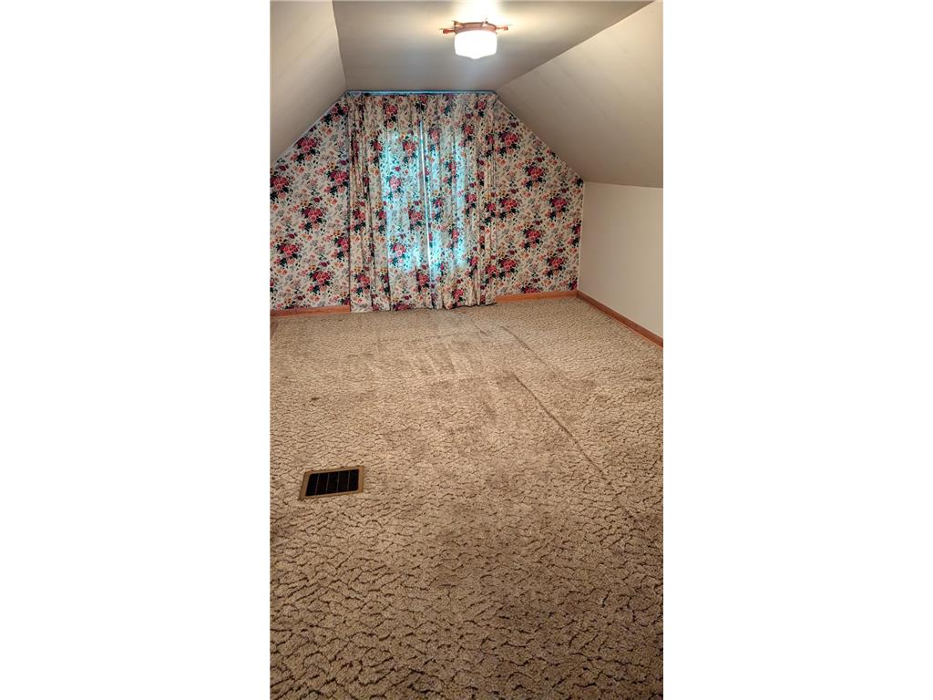 1706 2nd Street NE Austin MN 55912 7065593 image10