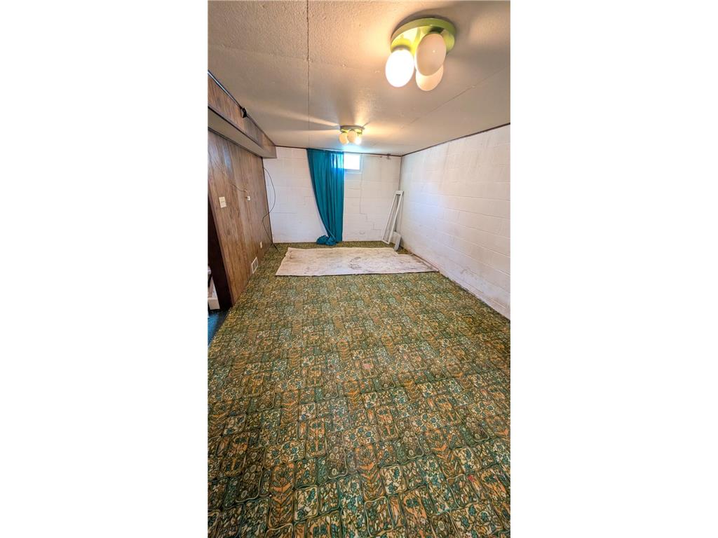 1706 2nd Street NE Austin MN 55912 7065593 image17