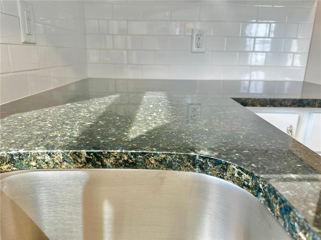 1706 31st Street SW Austin Twp MN 55912 6787378 image10