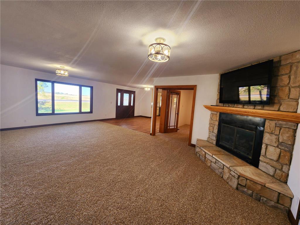 1706 7th Street SE Pipestone MN 56164 6522547 image1