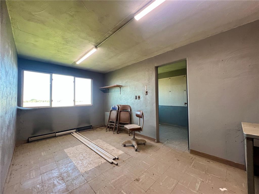 1706 Broadway Avenue Wheaton MN 56296 6815009 image10