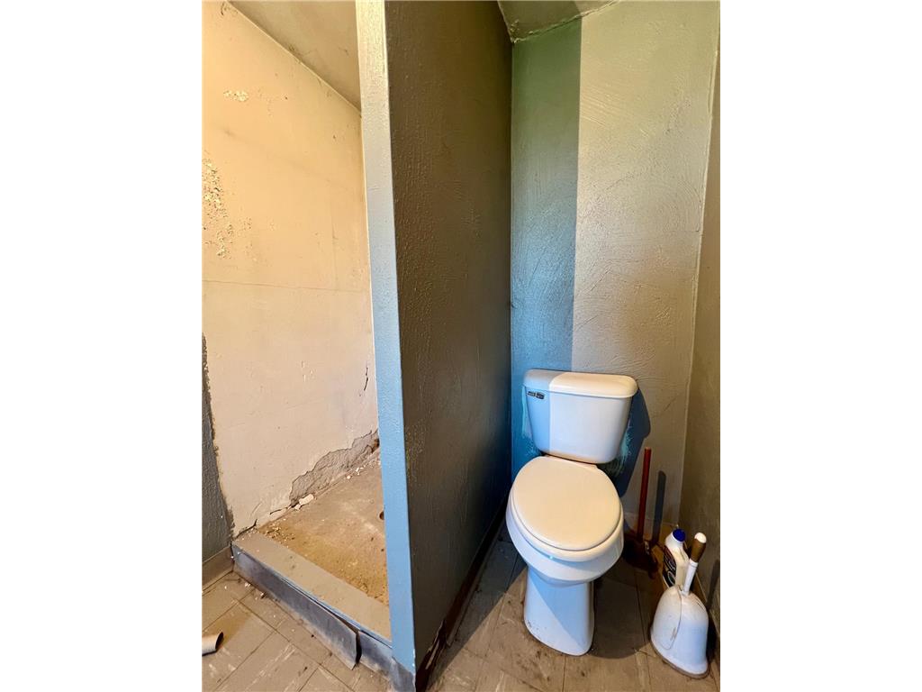 1706 Broadway Avenue Wheaton MN 56296 6815009 image11