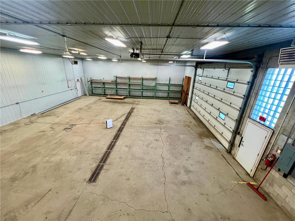 1706 Broadway Avenue Wheaton MN 56296 6815009 image4