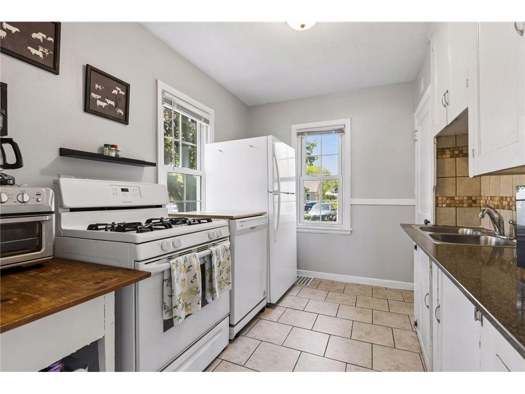 1706 Buchanan Street NE Minneapolis MN 55413 7075336 image13
