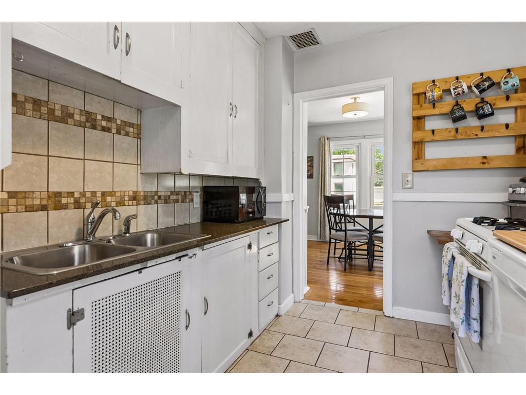1706 Buchanan Street NE Minneapolis MN 55413 7075336 image15