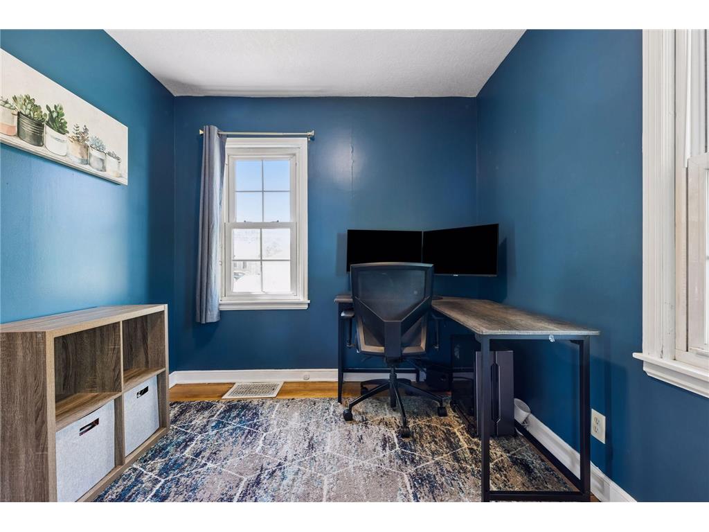 1706 Buchanan Street NE Minneapolis MN 55413 7075336 image18
