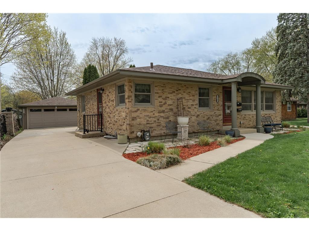 1706 Cascade Street NW Rochester MN 55901 6526474 image1