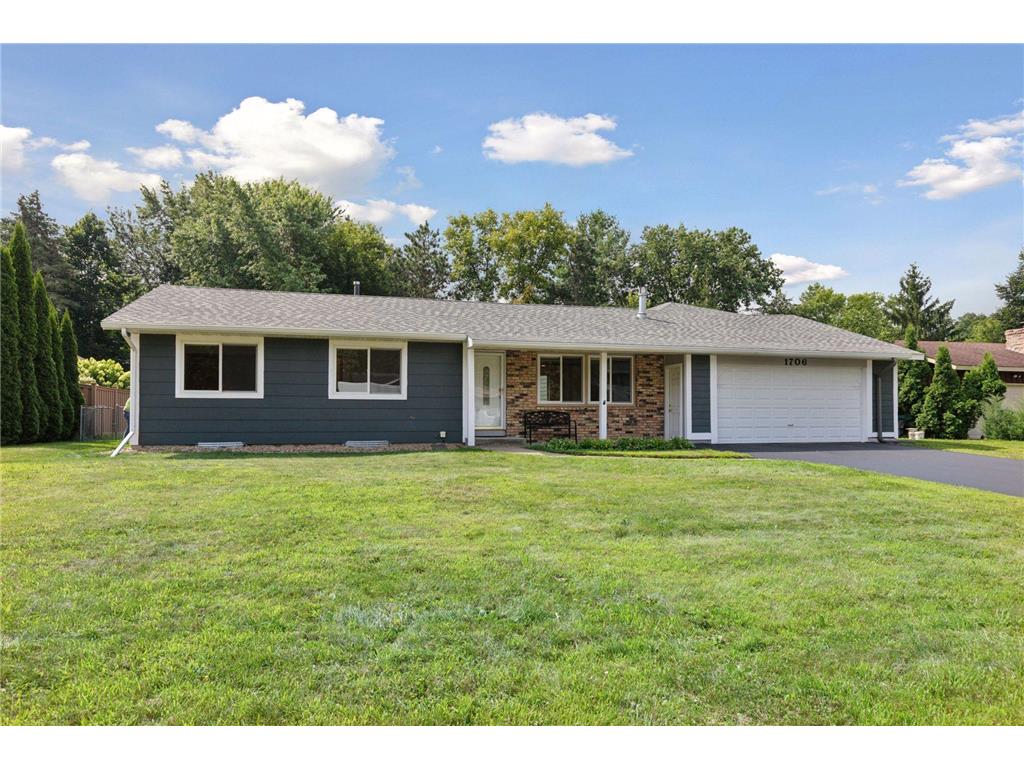 1706 Chestnut Drive Hudson WI 54016 6759635 image1