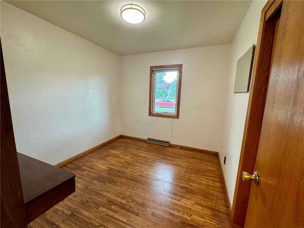 1706 Irvine Avenue NW Bemidji MN 56601 7100007 image10
