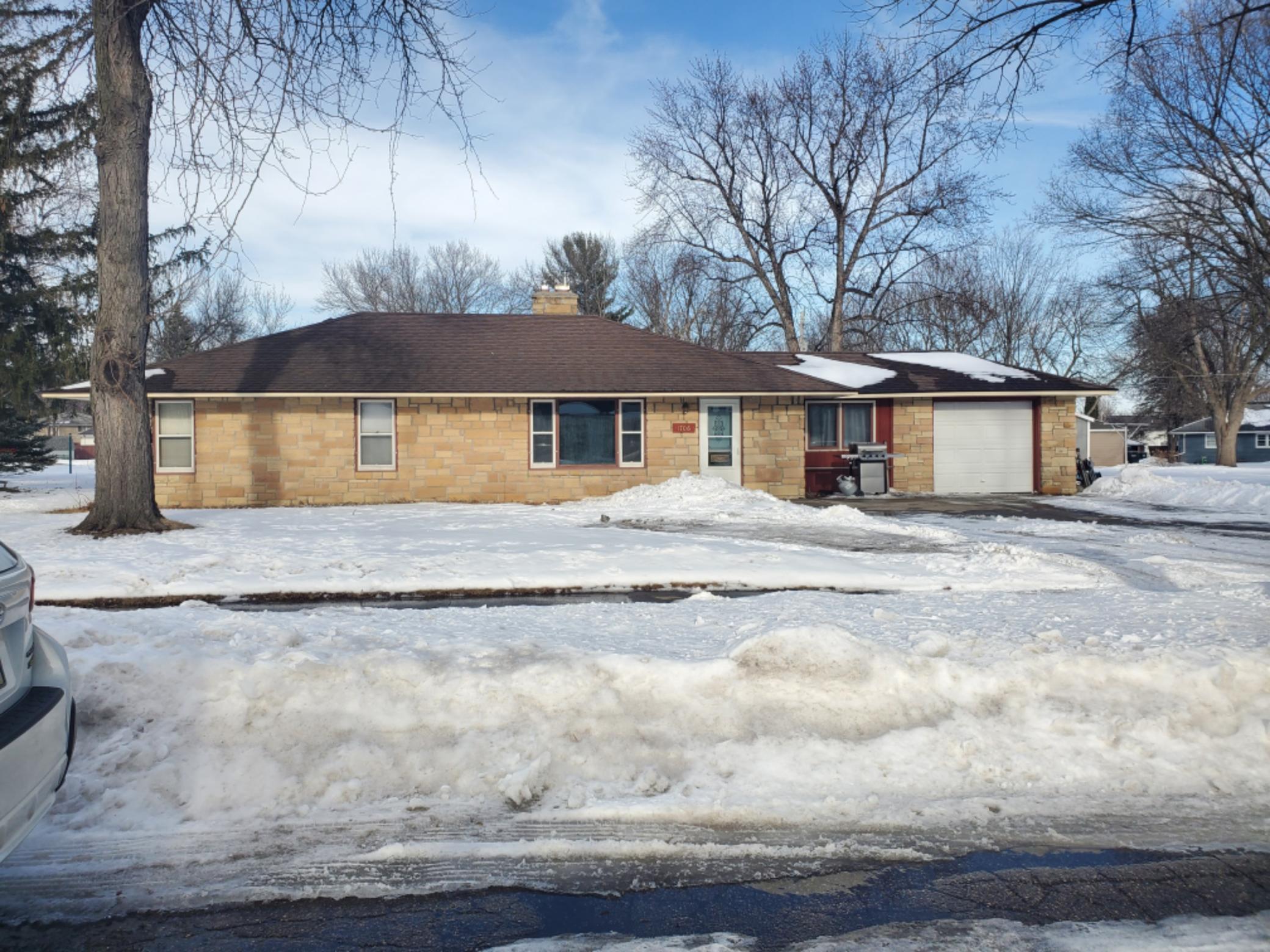 1706 Judd Avenue N, Glencoe, MN, 55336 MLS 6158213 Edina Realty