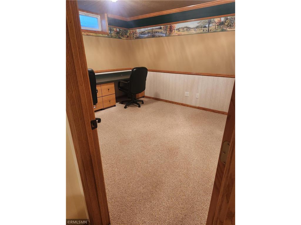 1706 Mcleod Avenue N, Glencoe, MN, 55336 MLS 6519923 Edina Realty