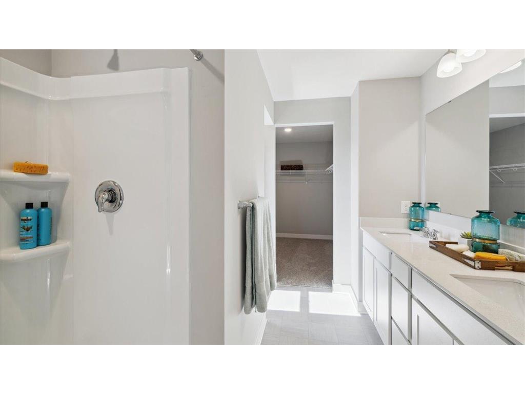 17066 Draper Way Lakeville MN 55044 6825175 image19