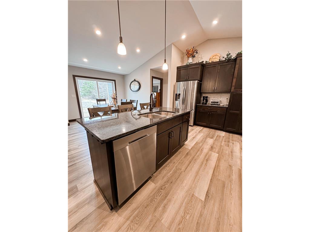 1707 17th Street NW Willmar MN 56201 7043936 image6