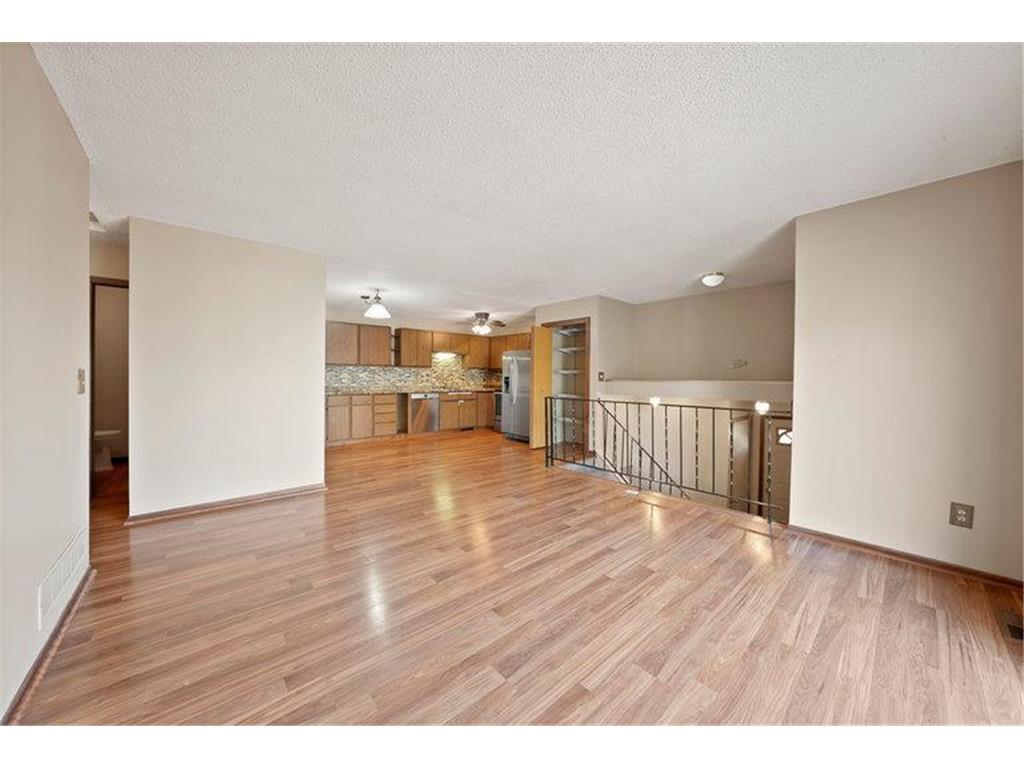 1707 Hallmark Avenue N Oakdale MN 55128 6819904 image10