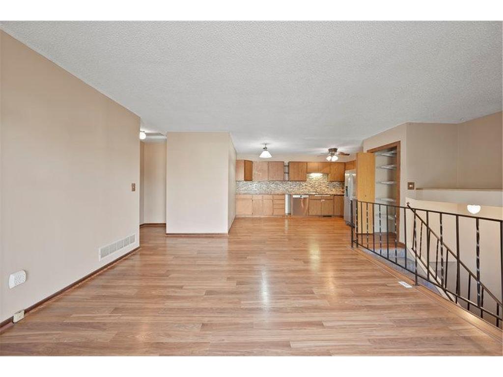 1707 Hallmark Avenue N Oakdale MN 55128 6819904 image11