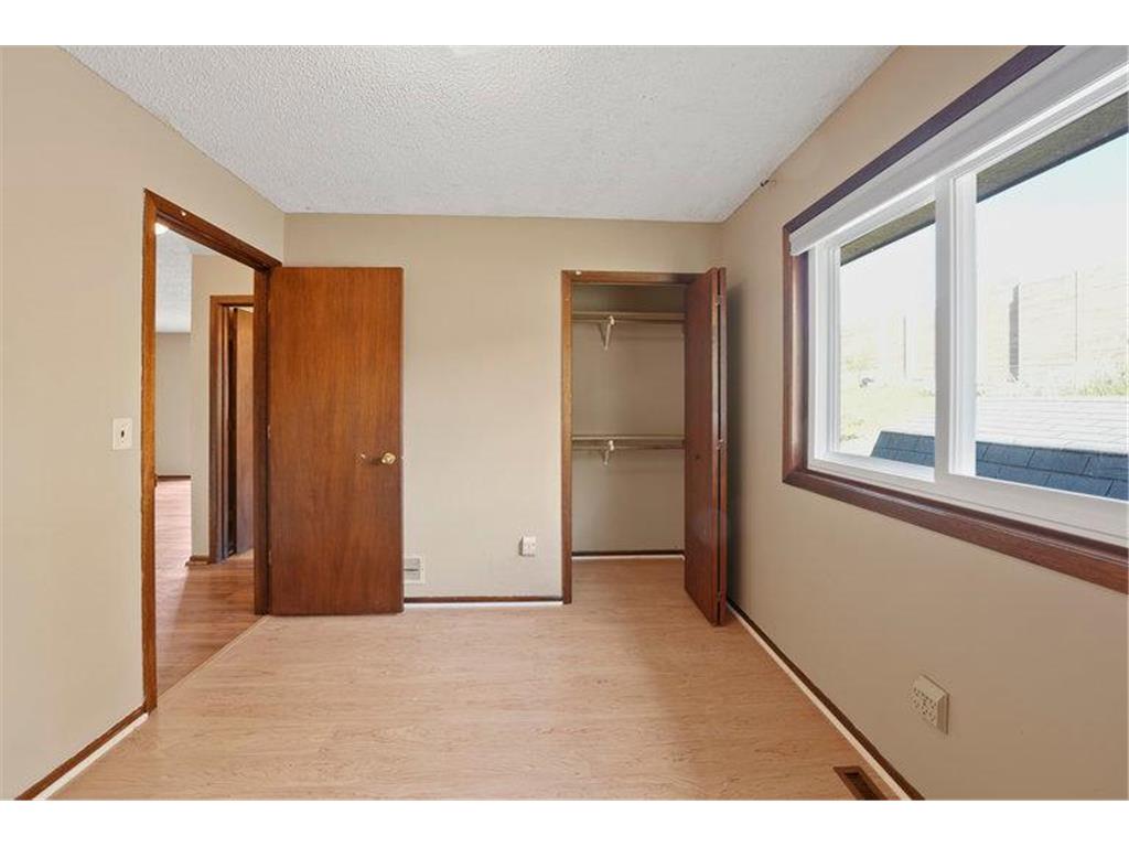 1707 Hallmark Avenue N Oakdale MN 55128 6819904 image14