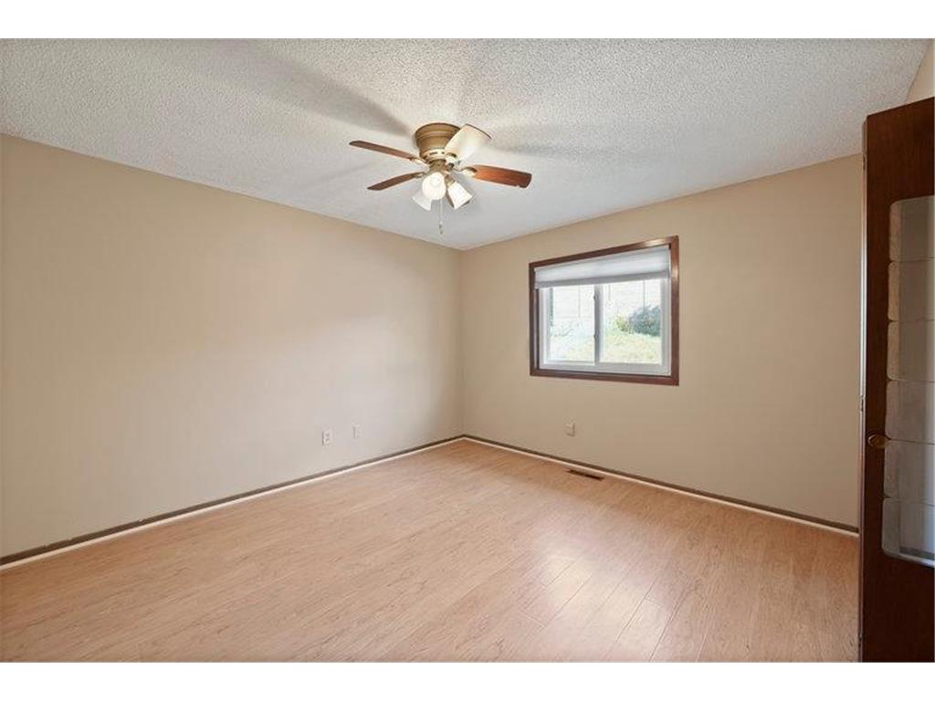 1707 Hallmark Avenue N Oakdale MN 55128 6819904 image15