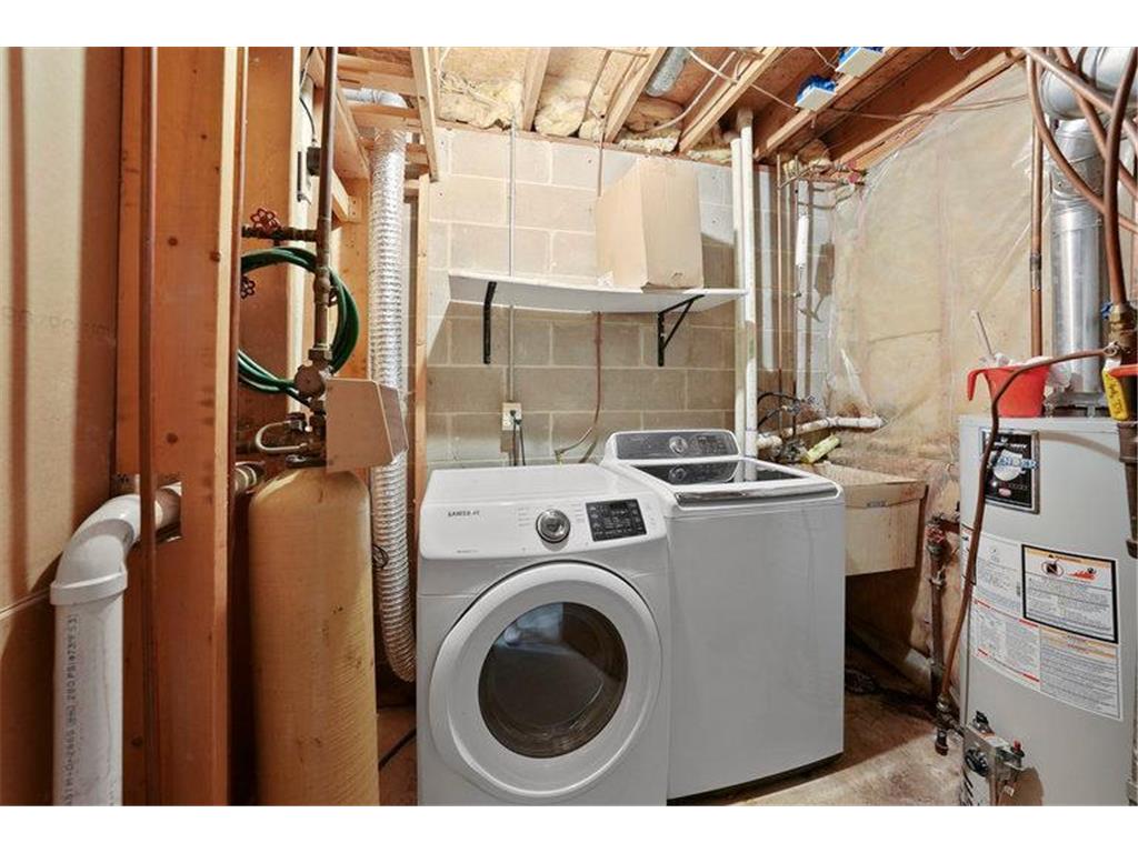 1707 Hallmark Avenue N Oakdale MN 55128 6819904 image17