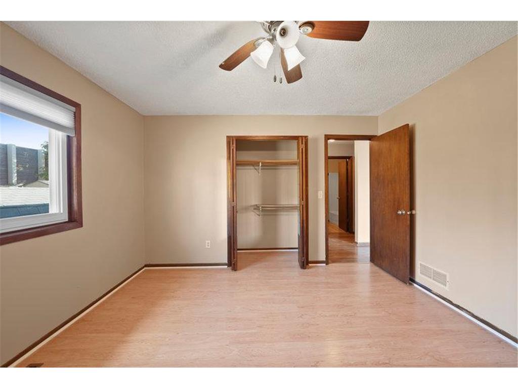 1707 Hallmark Avenue N Oakdale MN 55128 6819904 image20