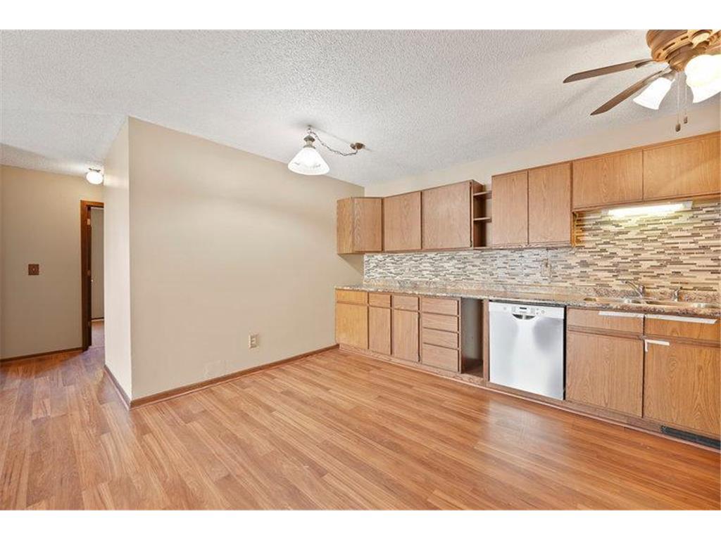 1707 Hallmark Avenue N Oakdale MN 55128 6819904 image4