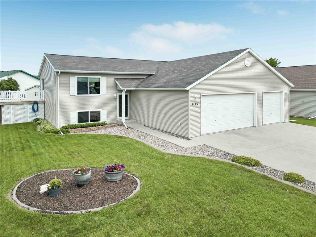 1707 Huntington Drive West Fargo ND 58078 7101401 image1
