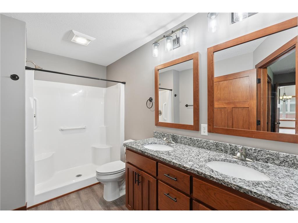 1707 Squirrel Way New Richmond WI 54017 7040287 image17
